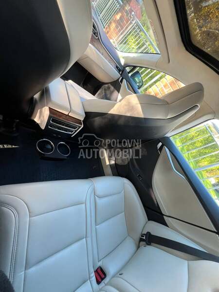 Tesla Model S 75d