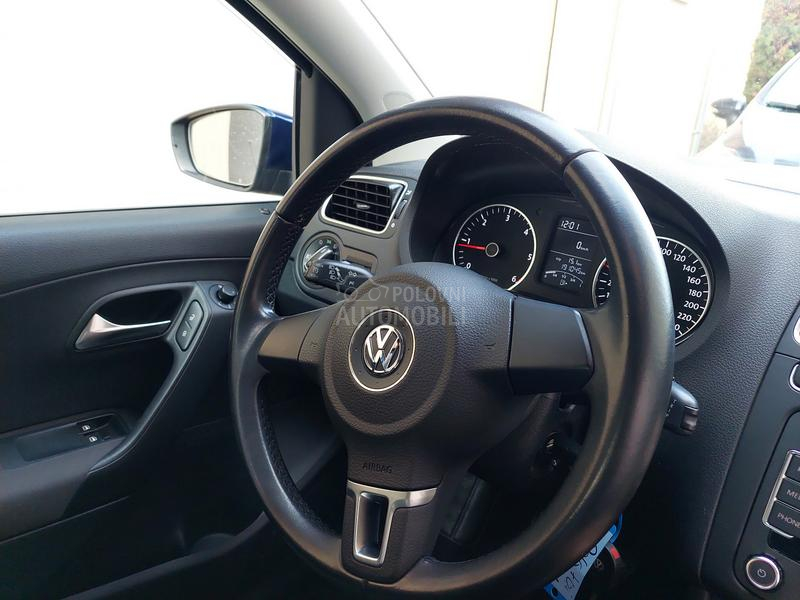 Volkswagen Polo 1.2TDI/ N A V I/