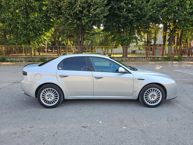 Alfa Romeo 159 1.9 JTDM