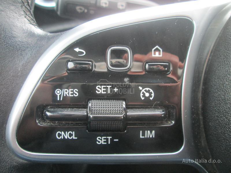 Mercedes Benz A 250 e phev eqpower