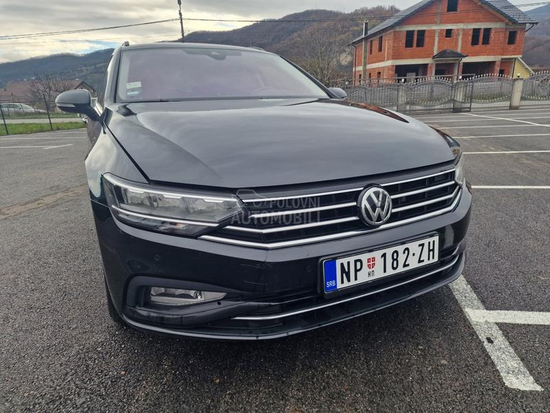 Volkswagen Passat B8 Ristajling