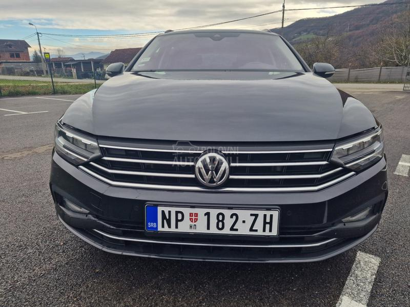 Volkswagen Passat B8 Ristajling