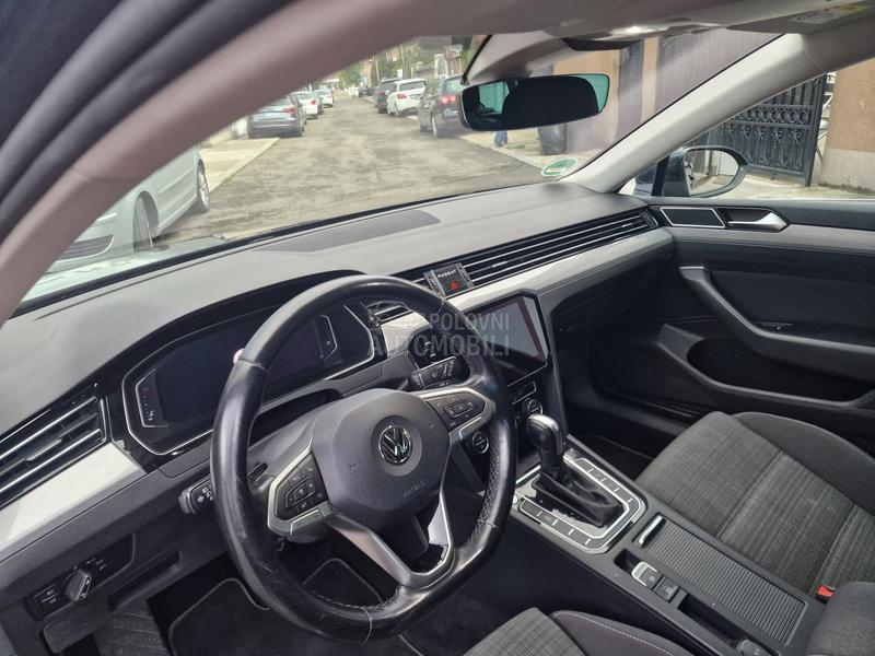 Volkswagen Passat B8 Ristajling
