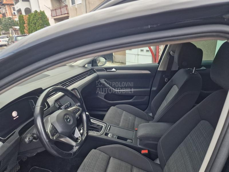 Volkswagen Passat B8 Ristajling