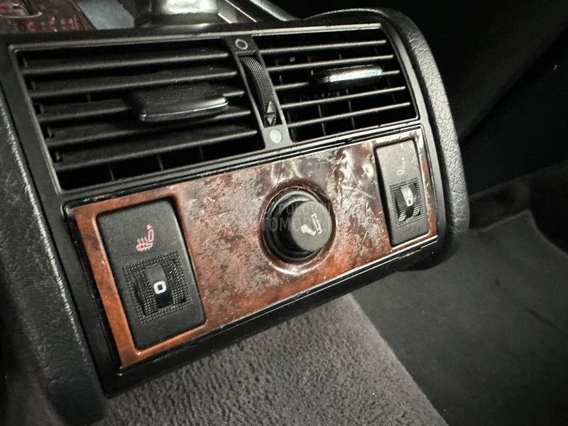 Audi A8 4.2 V8 Long Quattro