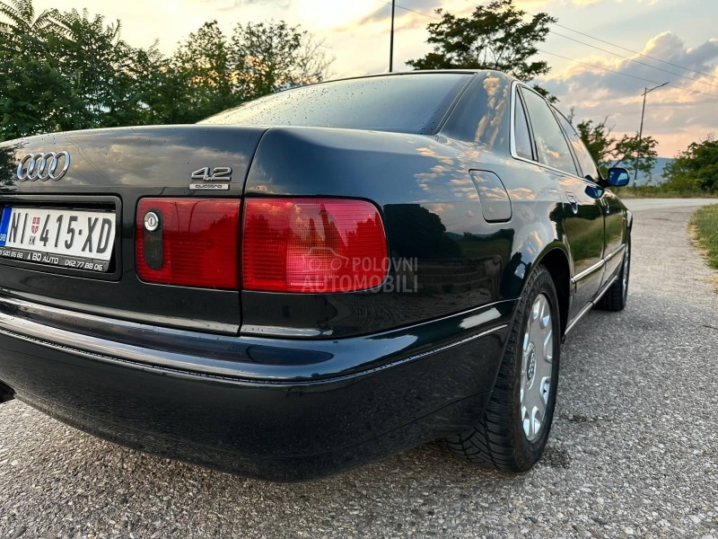 Audi A8 4.2 V8 Long Quattro