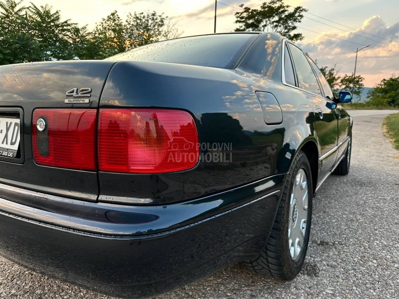 Audi A8 4.2 V8 Long Quattro