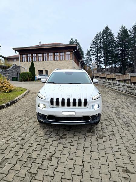 Jeep Cherokee Limited Totalni ful