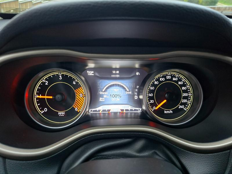 Jeep Cherokee Limited Totalni ful
