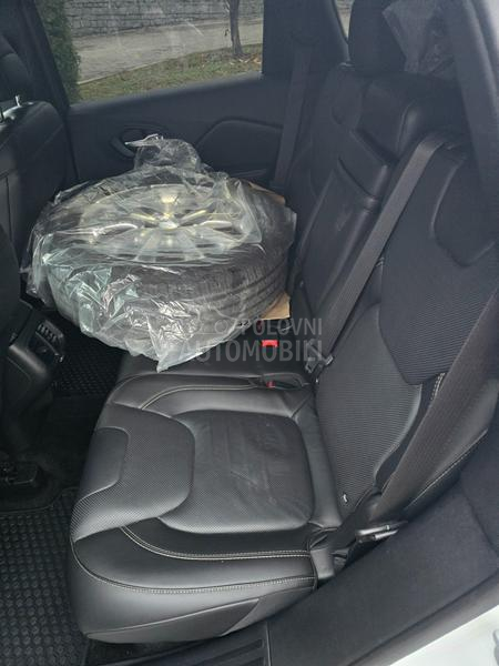 Jeep Cherokee Limited Totalni ful
