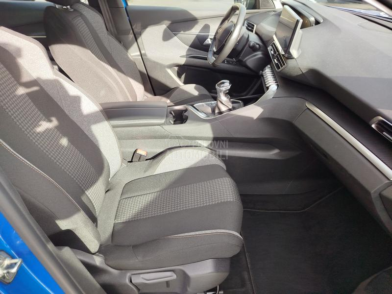 Peugeot 3008 1.2 ACTIVE BUSINESS