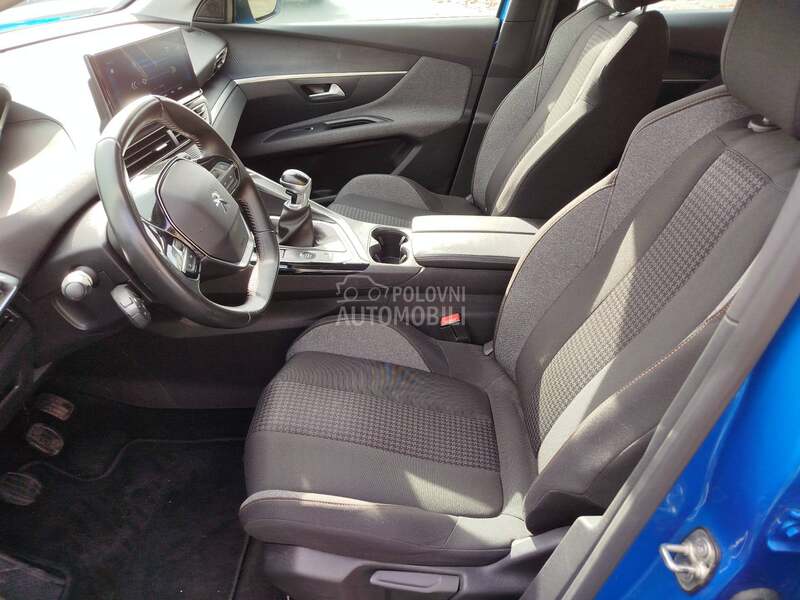 Peugeot 3008 1.2 ACTIVE BUSINESS