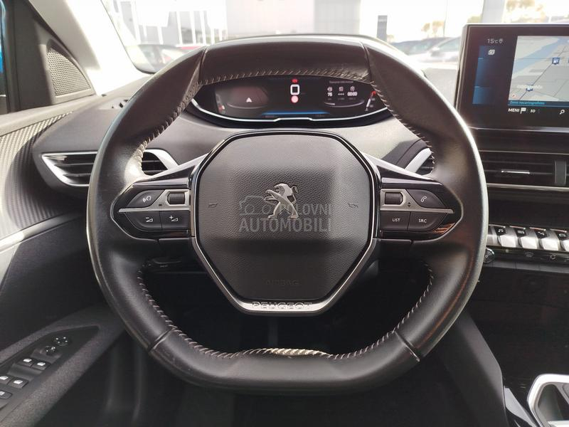 Peugeot 3008 1.2 ACTIVE BUSINESS