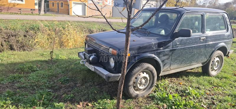 Lada Niva 1.7