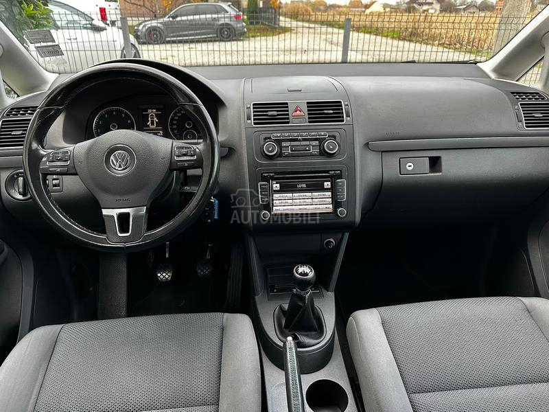 Volkswagen Touran 1.2 TSI