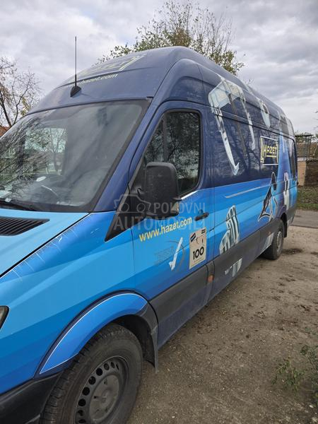 Mercedes Benz Sprinter 