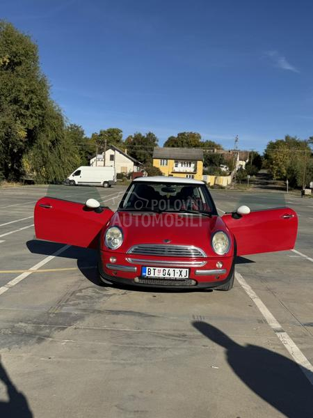 MINI Cooper 