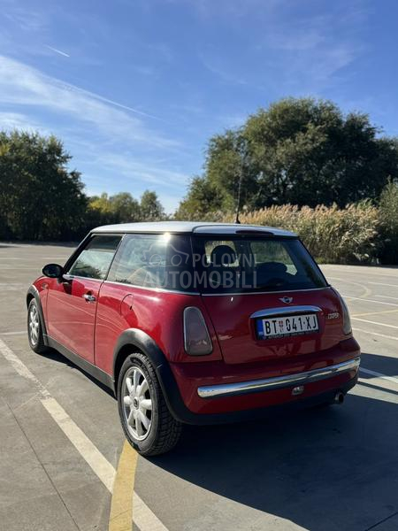 MINI Cooper 