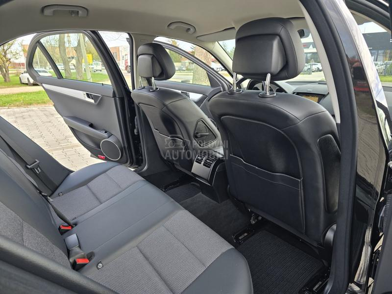 Mercedes Benz C 200 
