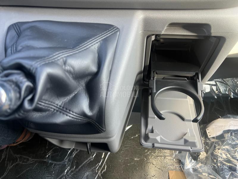 Volkswagen Transporter 2.0TDI 110KS T7 FURGON KR