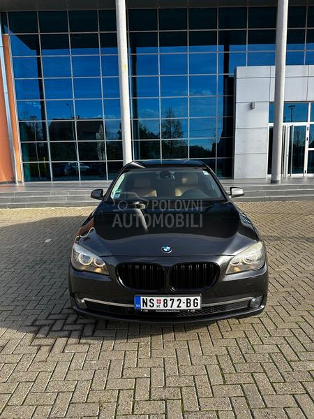 BMW 730 