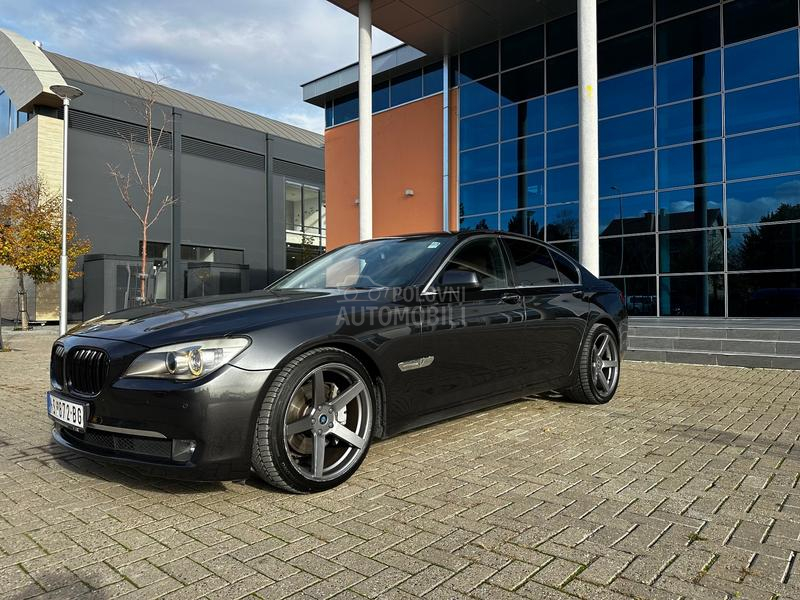 BMW 730 