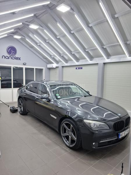BMW 730 