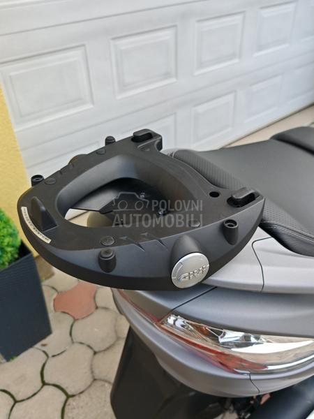 Suzuki BURGMAN 400 ABS