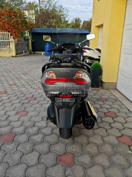 Suzuki BURGMAN 400 ABS