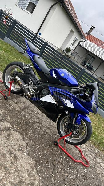 Yamaha YZF R6