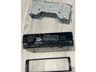 Pioneer radio 4 fabrička za Fiat Punto