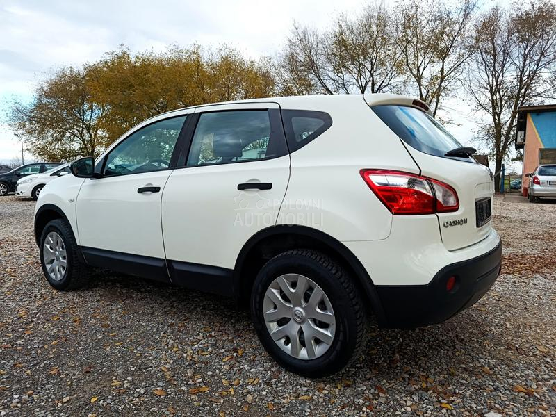 Nissan Qashqai 1.6