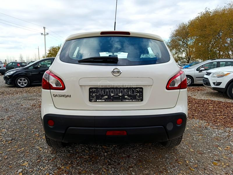Nissan Qashqai 1.6