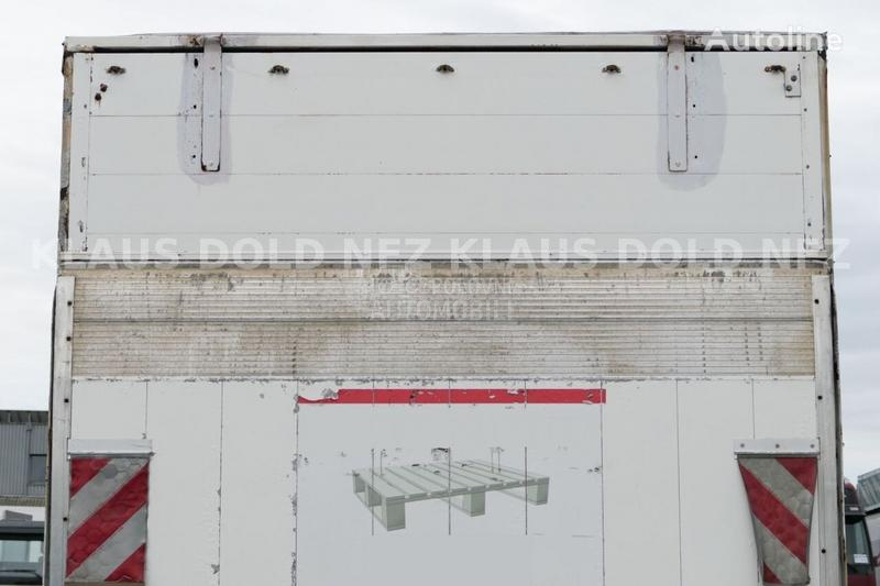 DAF LF 45.220 cerada, rampa