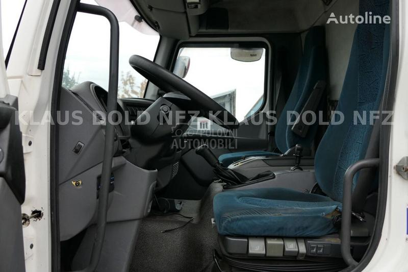 DAF LF 45.220 cerada, rampa