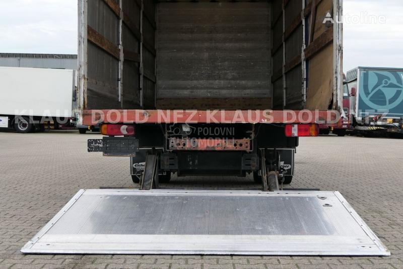 DAF LF 45.220 cerada, rampa