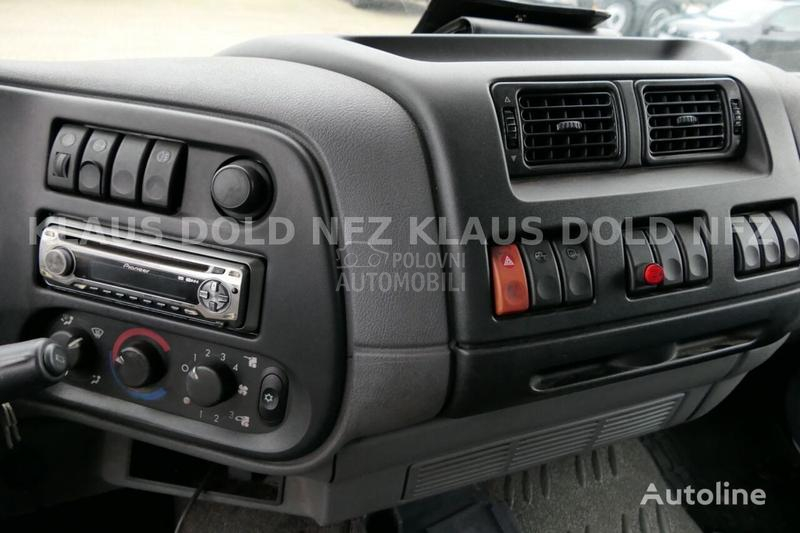 DAF LF 45.220 cerada, rampa