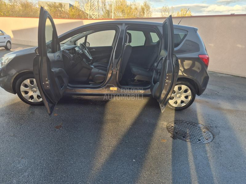 Opel Meriva 