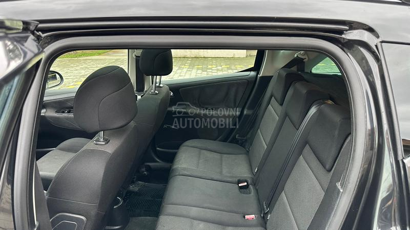 Peugeot 207 R E G 11.2026