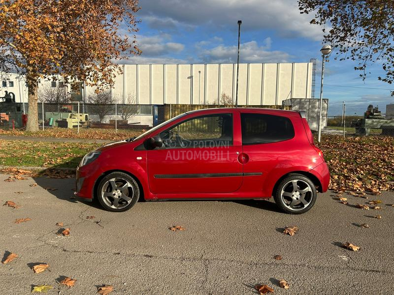 Renault Twingo 1.2 16v B E N Z I N