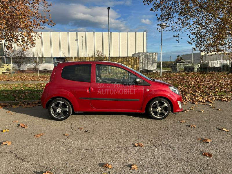 Renault Twingo 1.2 16v B E N Z I N