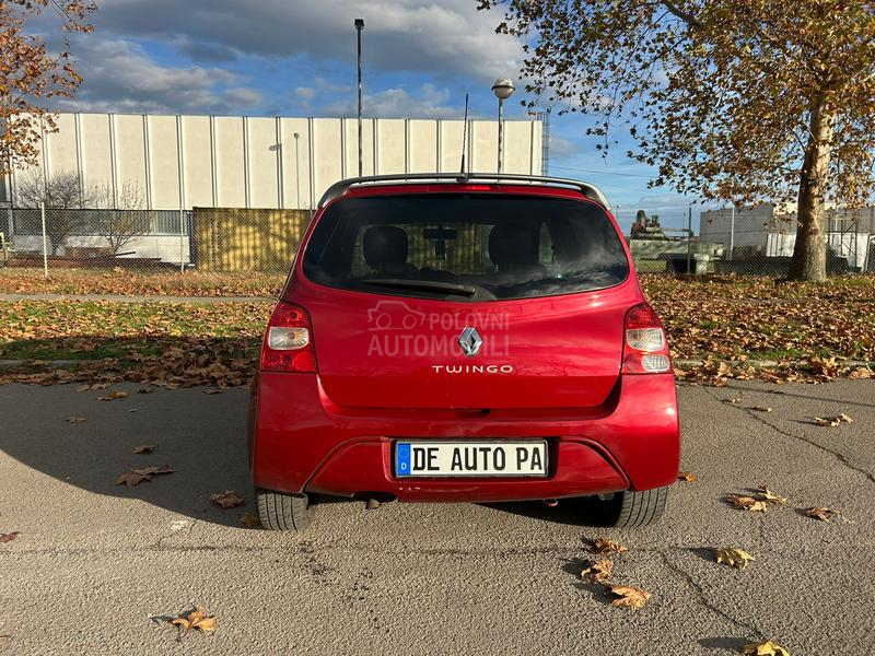 Renault Twingo 1.2 16v B E N Z I N