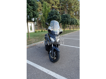 Yamaha XMAX