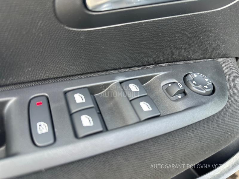 Peugeot 208 1.2 ACTIVE