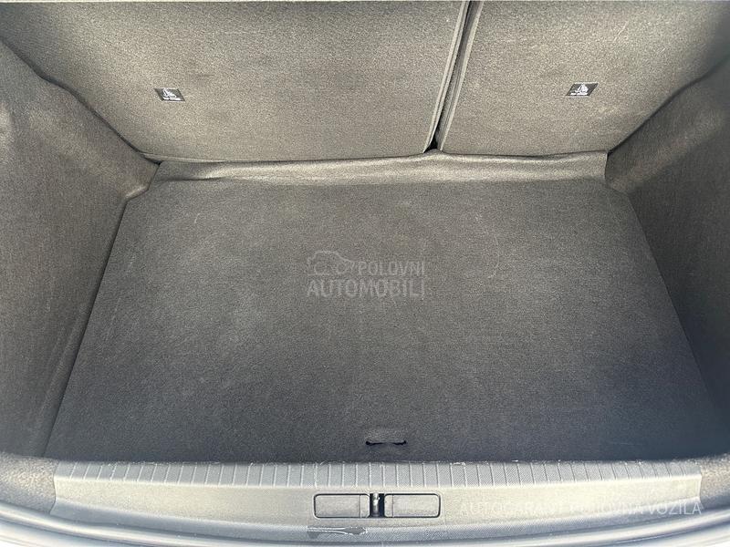 Peugeot 208 1.2 ACTIVE