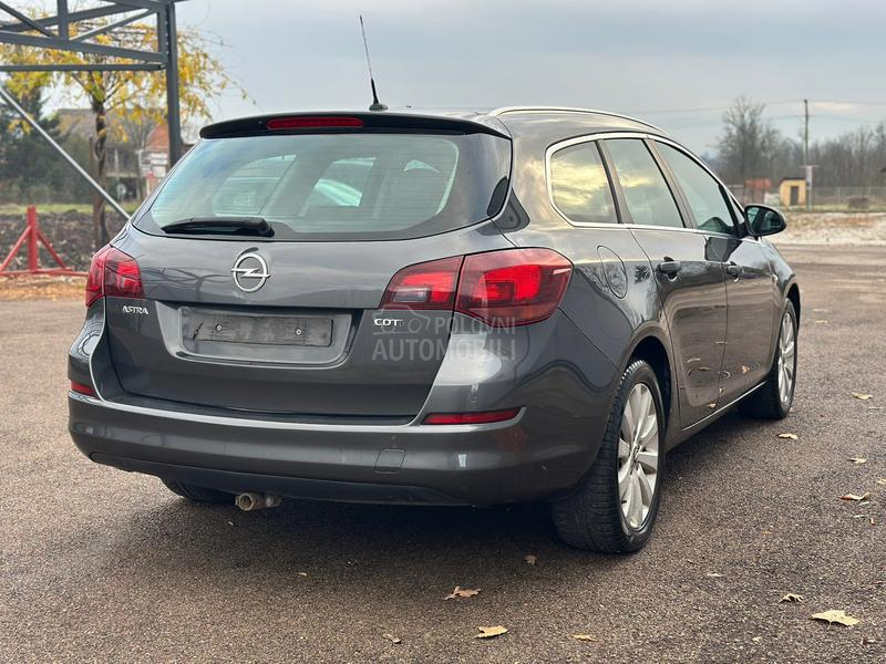 Opel Astra J 1.7 cdti/cosmo
