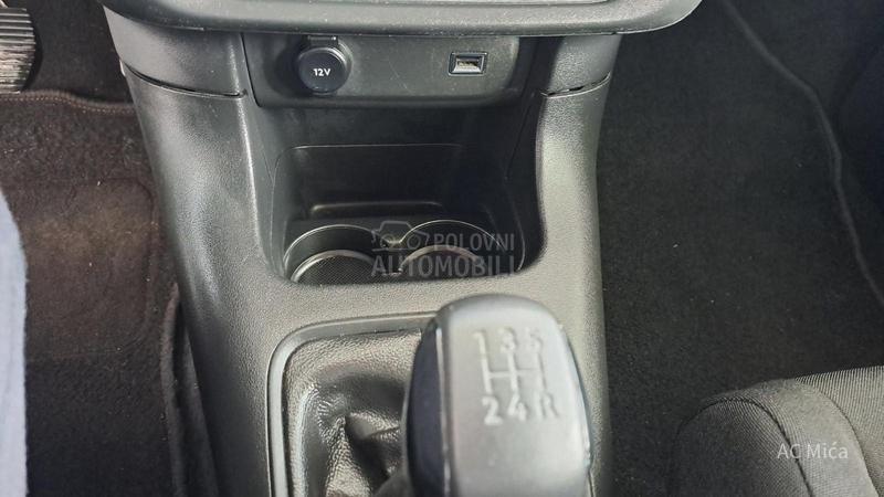 Citroen C3 1.2NAV LED USB 63000