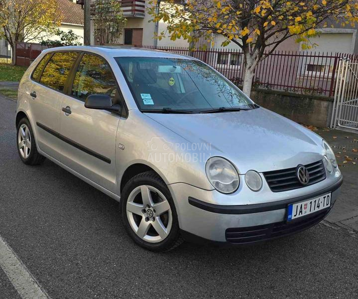 Volkswagen Polo 1.4 COMFORTLINE