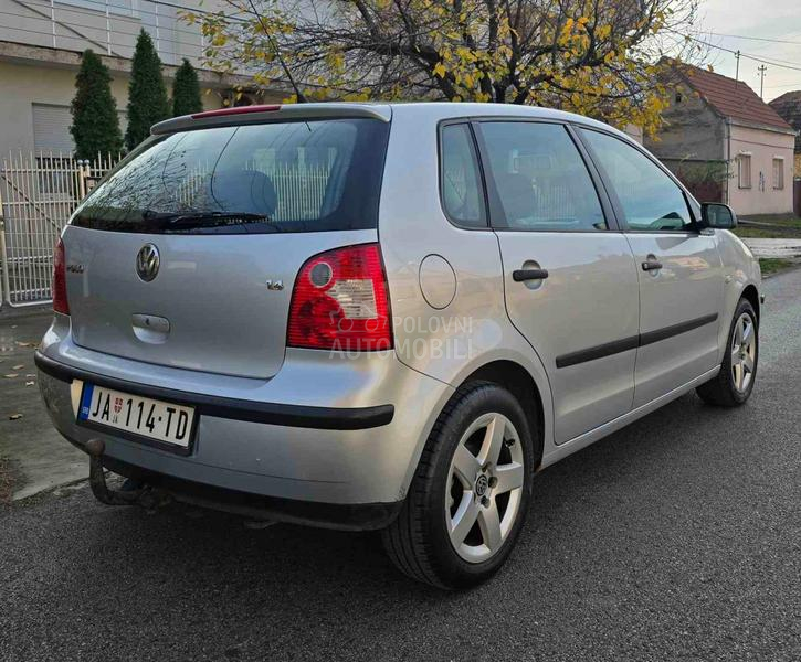 Volkswagen Polo 1.4 COMFORTLINE