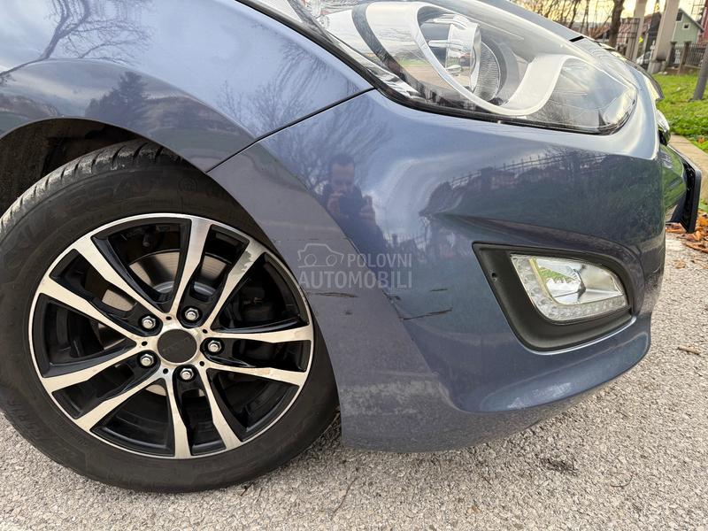 Hyundai i30 1,6 CRDi